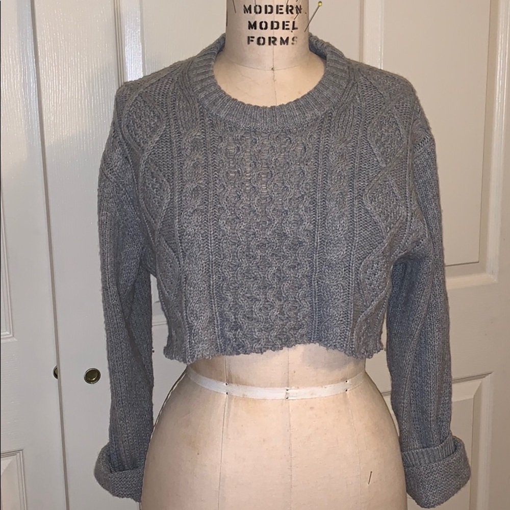 Gray Cropped Sweater